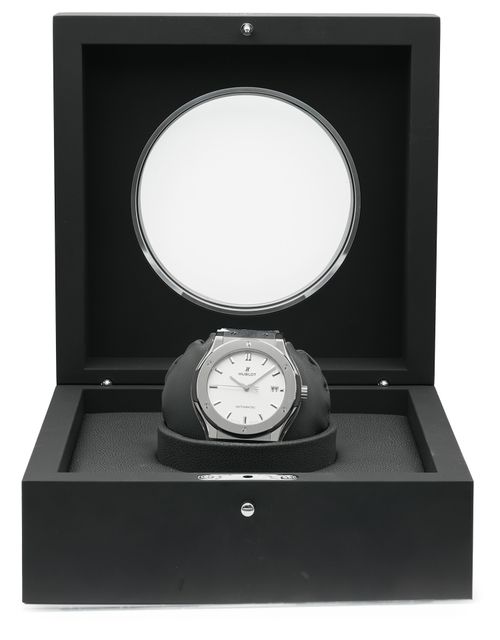 Hublot Classic Fusion 542.NX.2611.LR Image 6